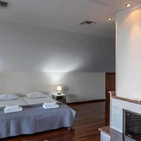 Olympus Pantheon Luxury Villa *